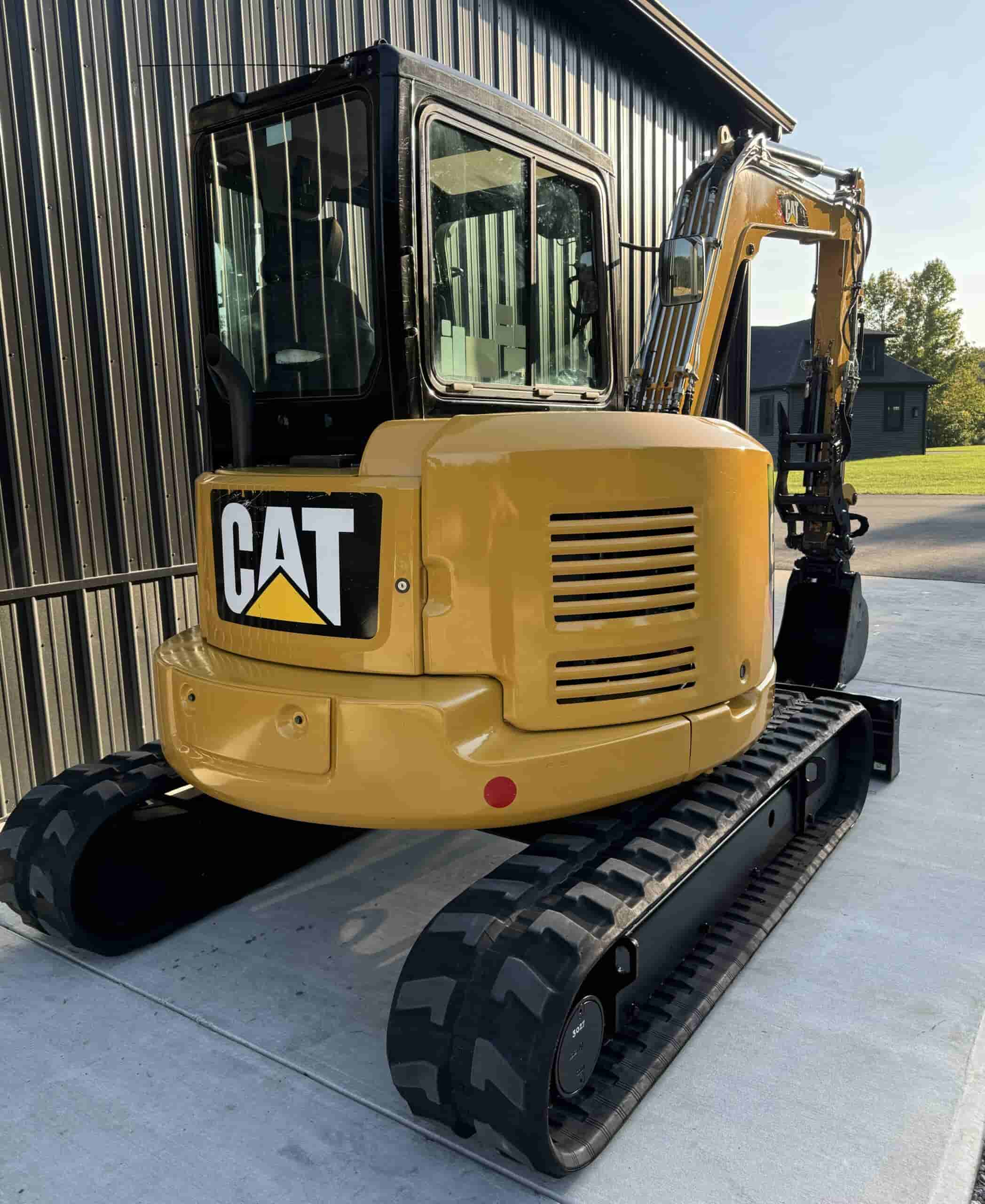 2018 CAT 305.5E2 CR
